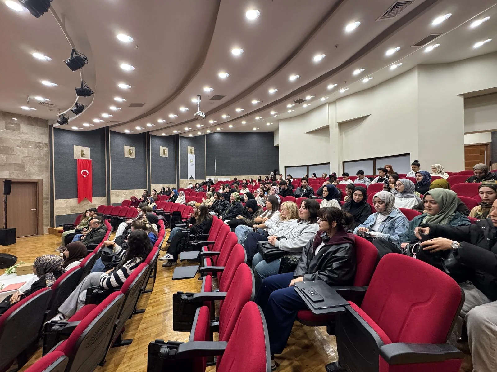 ''Engelleri Aşan Engelsizler Söyleşi-4'' Programı Gerçekleştirildi